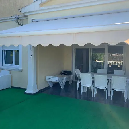 Сasa de vacaciones Bungalow Rosales Park *